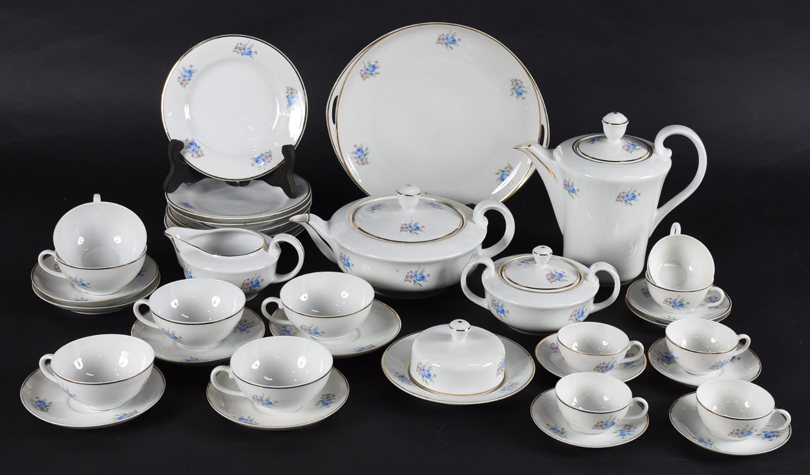 Aparelho de chá, café de porcelana Vista Alegre composto de: 6... - foto 2 de 6