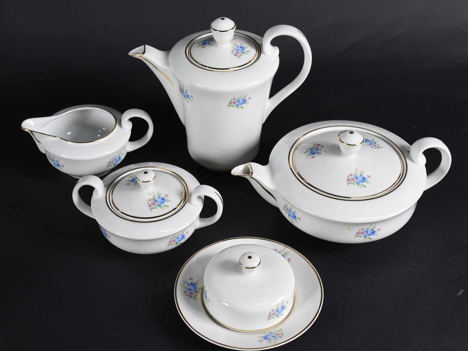 Aparelho de chá, café de porcelana Vista Alegre composto de: 6... - foto 6 de 6