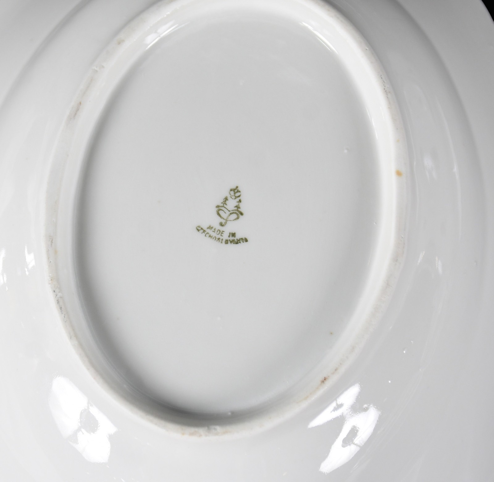 Aparelho de jantar de porcelana tcheca branca com flores em... - foto 5 de 5