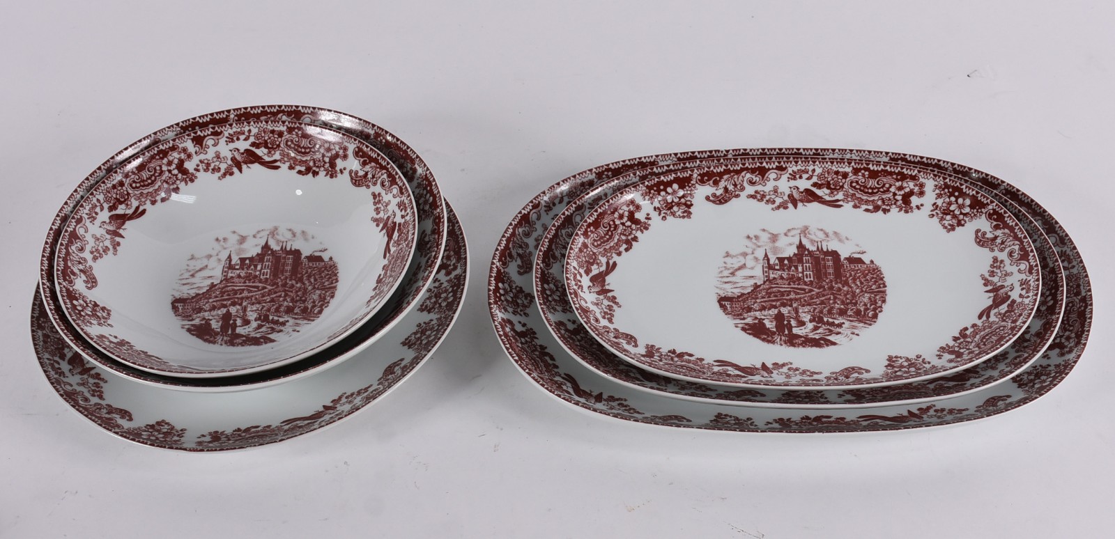 Serviço para chá, café e bolo de porcelana Real, decorada com... - foto 5 de 6