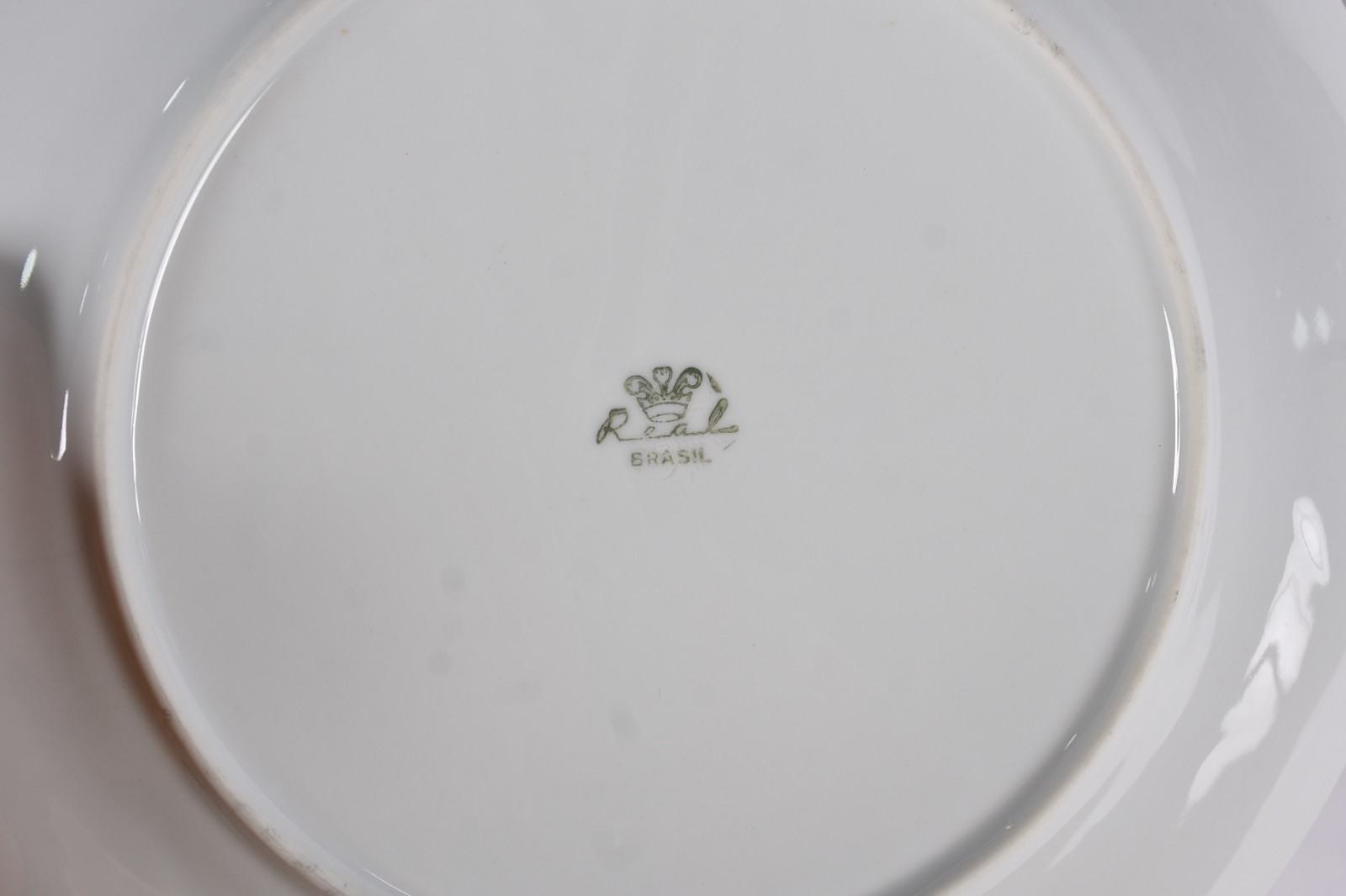 Serviço para chá, café e bolo de porcelana Real, decorada com... - foto 6 de 6