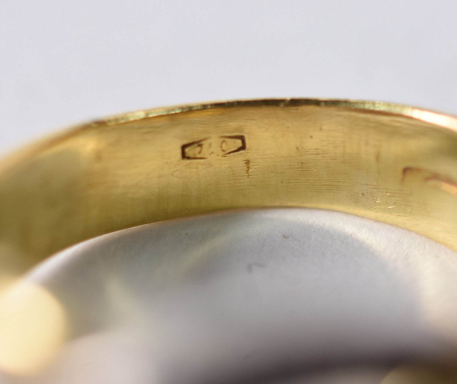 Anel de ouro 18 k italiano com brilhantes, aro 19 (Por motivos de... - foto 3 de 4