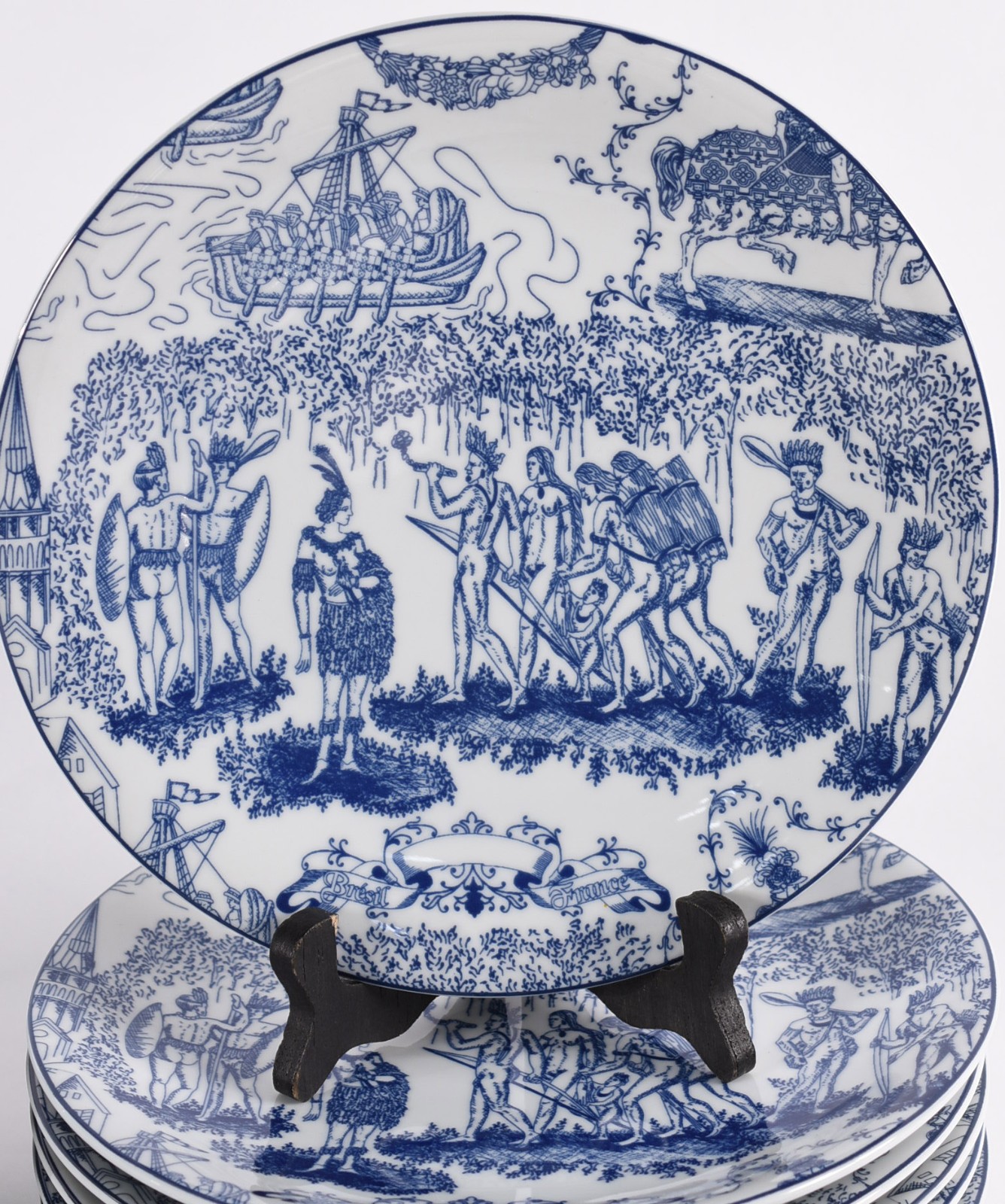 Aparelho de jantar, chá e café de porcela Schmidt da loja TOK STOK... - foto 2 de 8