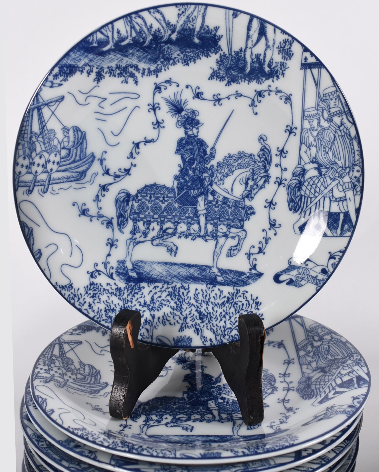 Aparelho de jantar, chá e café de porcela Schmidt da loja TOK STOK... - foto 3 de 8