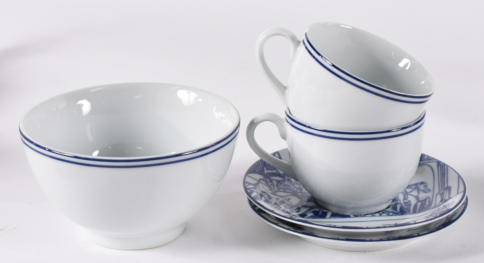 Aparelho de jantar, chá e café de porcela Schmidt da loja TOK STOK... - foto 4 de 8