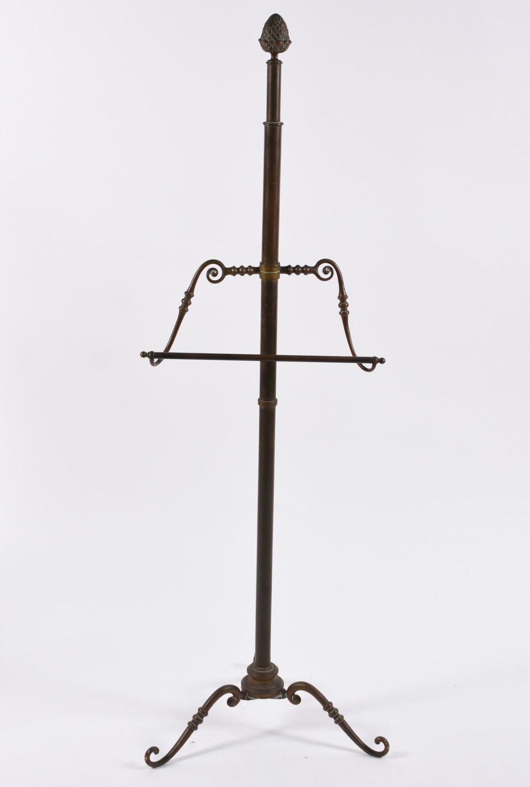 Cabideiro de bronze. - foto 4 de 4