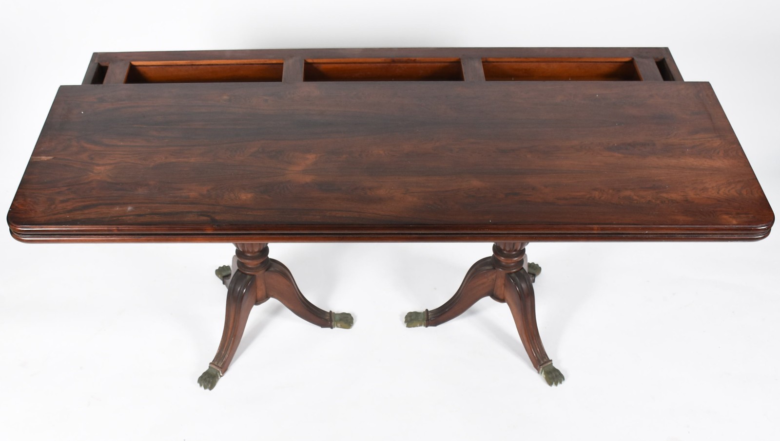 Mesa de jantar com 6 cadeiras de madeira nobre. Mesa com tampo... - foto 2 de 11