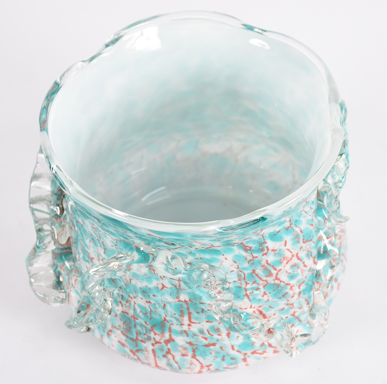 Cachepot de vidro decorativo com mesclas na cor azul, relevos nas... - foto 3 de 4