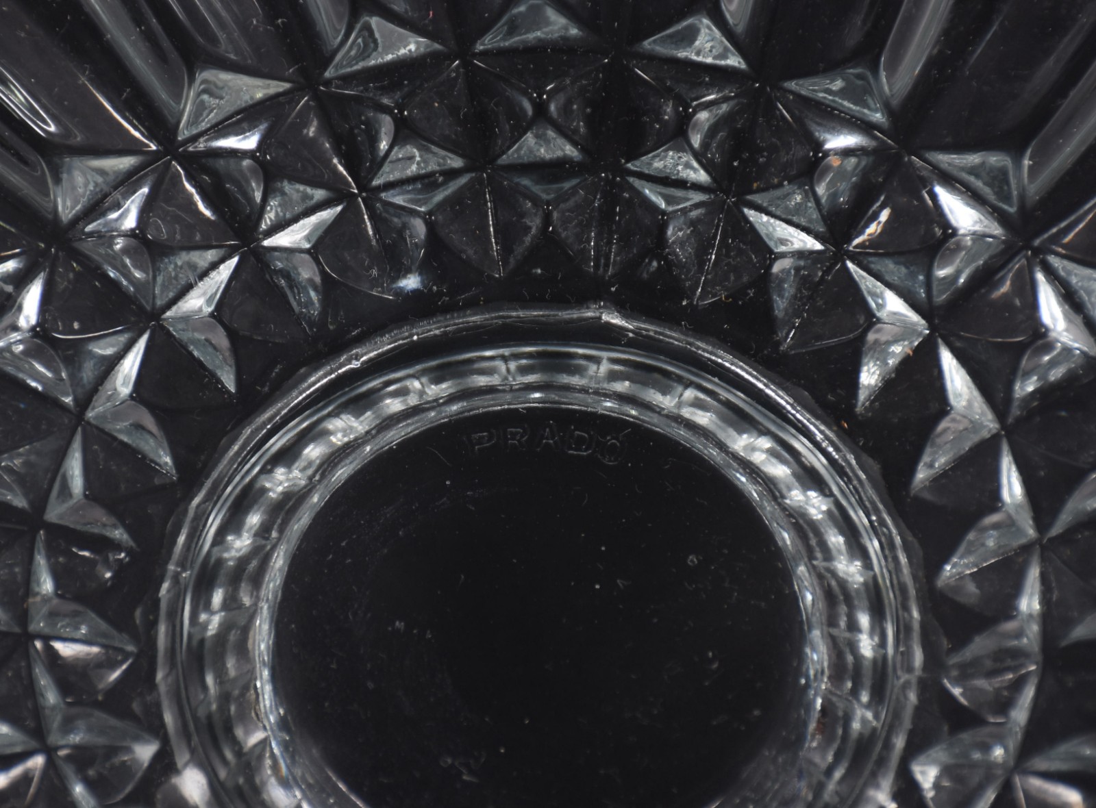 Cinco pratos diversos de vidro e cristal, para bolo e porta petiscos. - foto 4 de 5