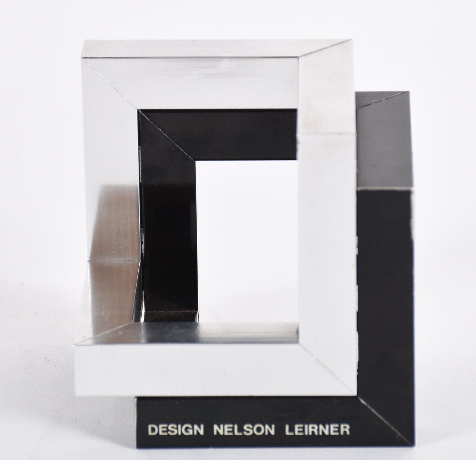 Nelson Leirner (1932-2020) - foto 2 de 5
