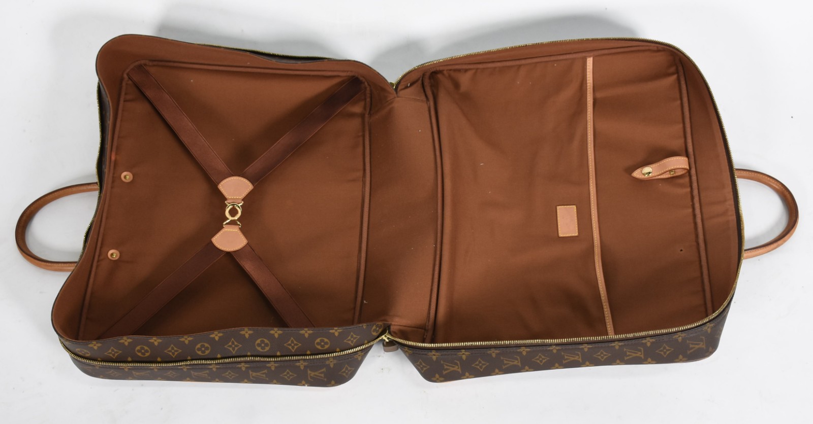 Louis Vuitton (1854) - foto 3 de 8