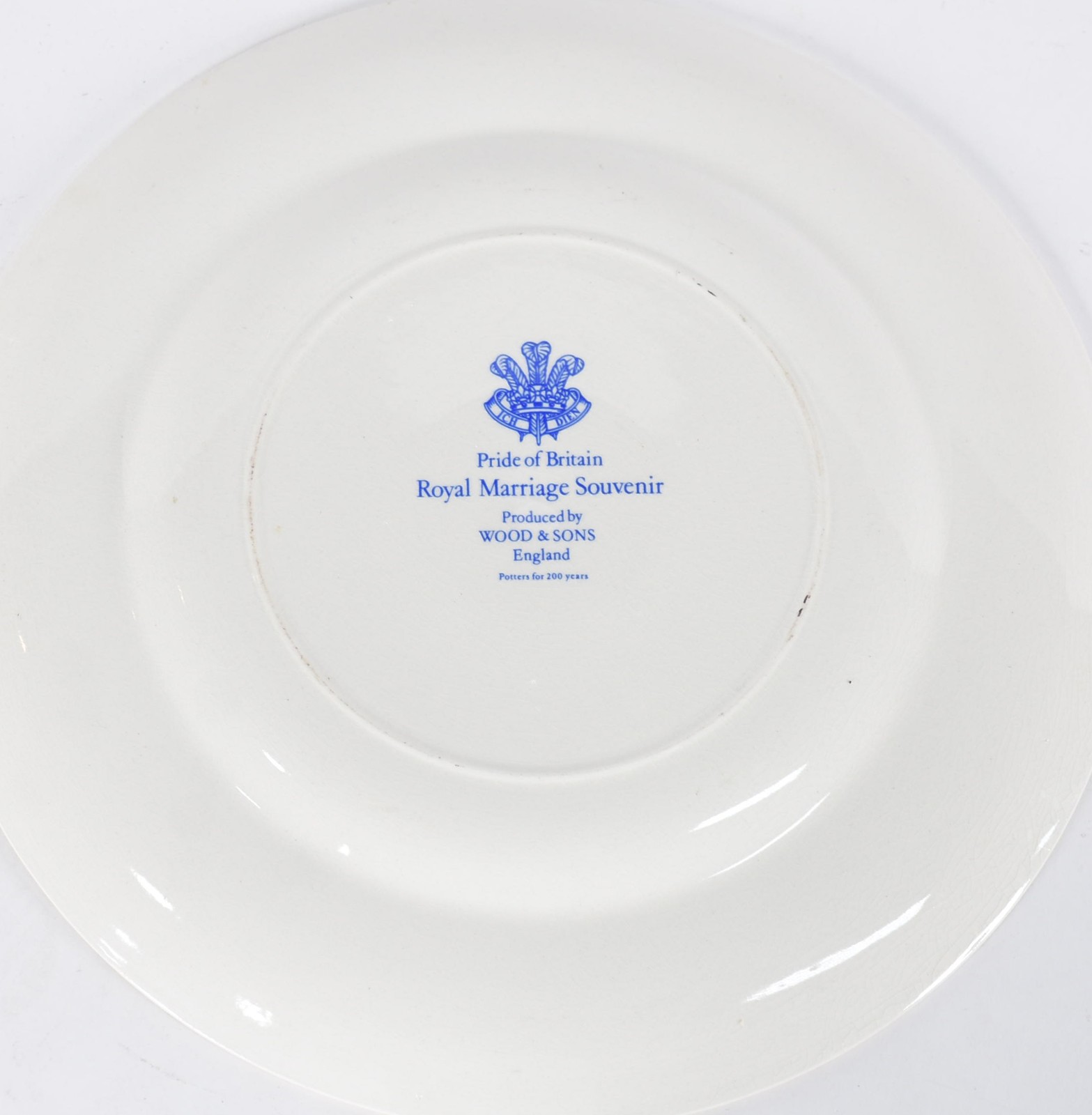 Prato comemorativo de faiança inglesa Wood & Sons "Royal Marriage... - foto 2 de 3