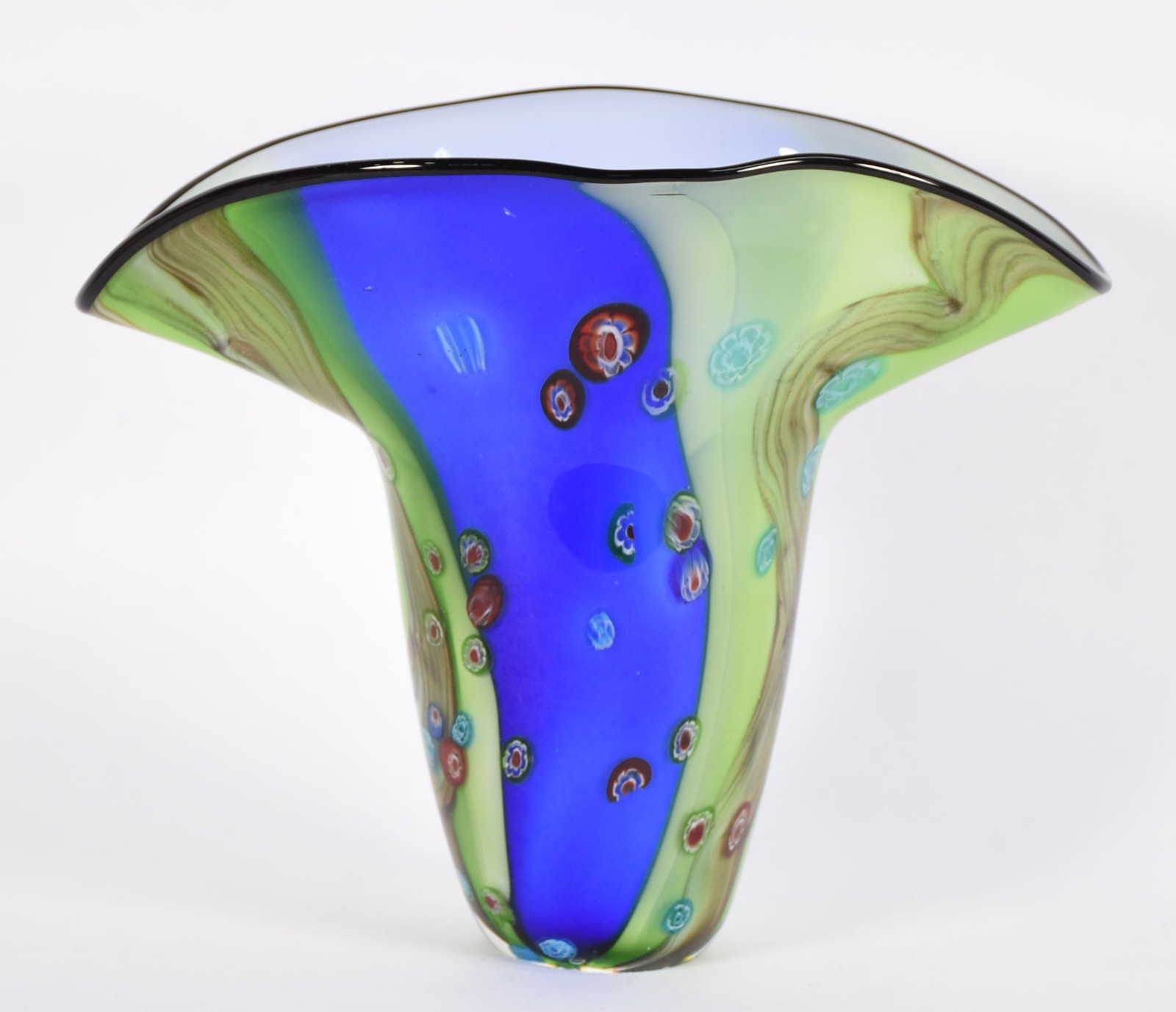 Vaso de vidro decorativo mesclado em tons de azul e verde. - foto 1 de 4