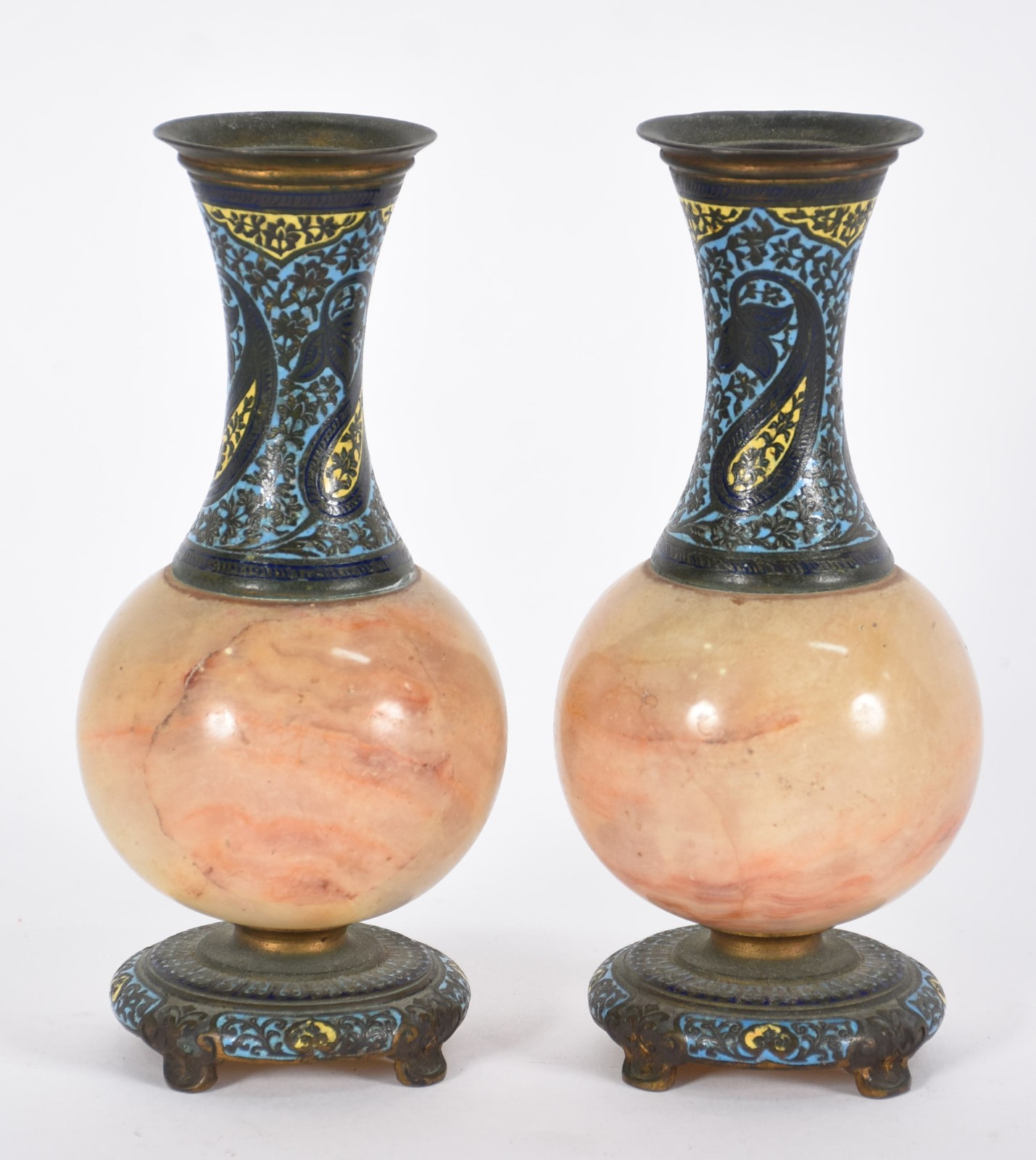 Par de vasos em cloisoné e mármore. - foto 1 de 3