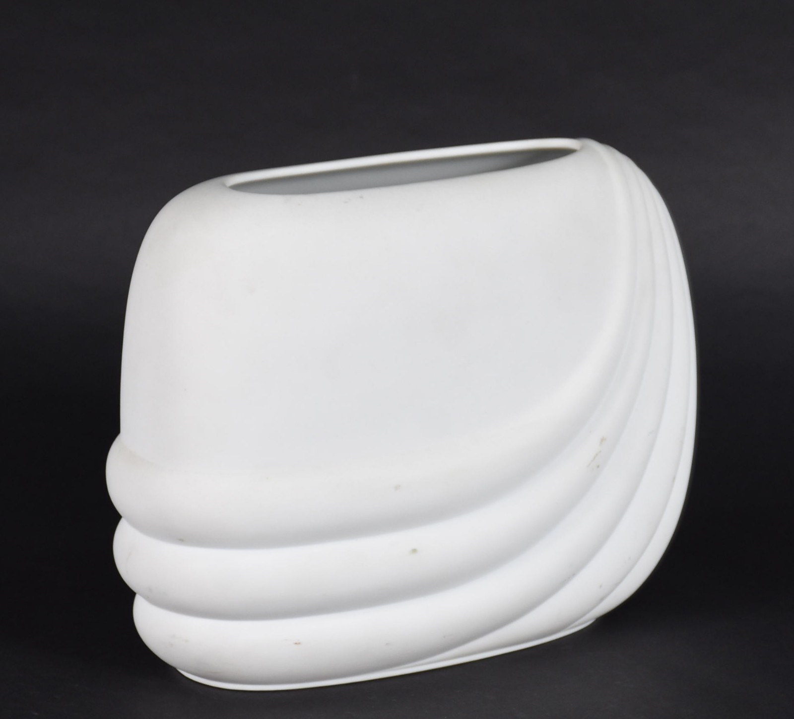 Art Deco - Vaso em porcelana Rozenthal. - foto 1 de 5