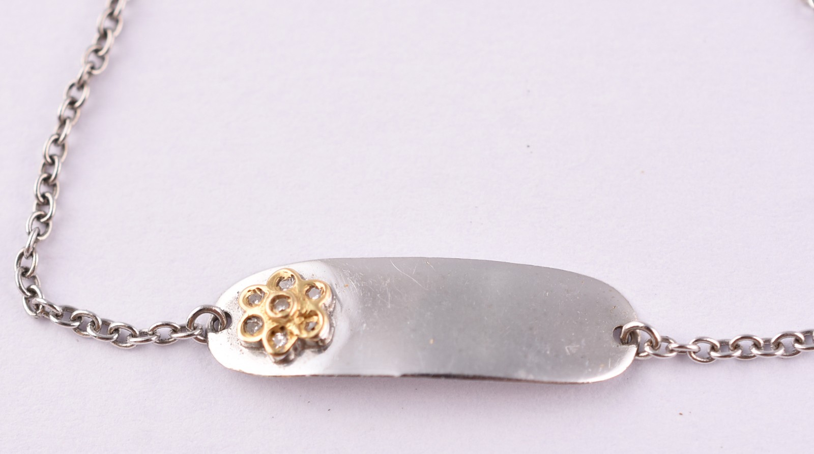 Pulseira de criança de ouro branco com mini brilhantes (Por motivos... - foto 6 de 6