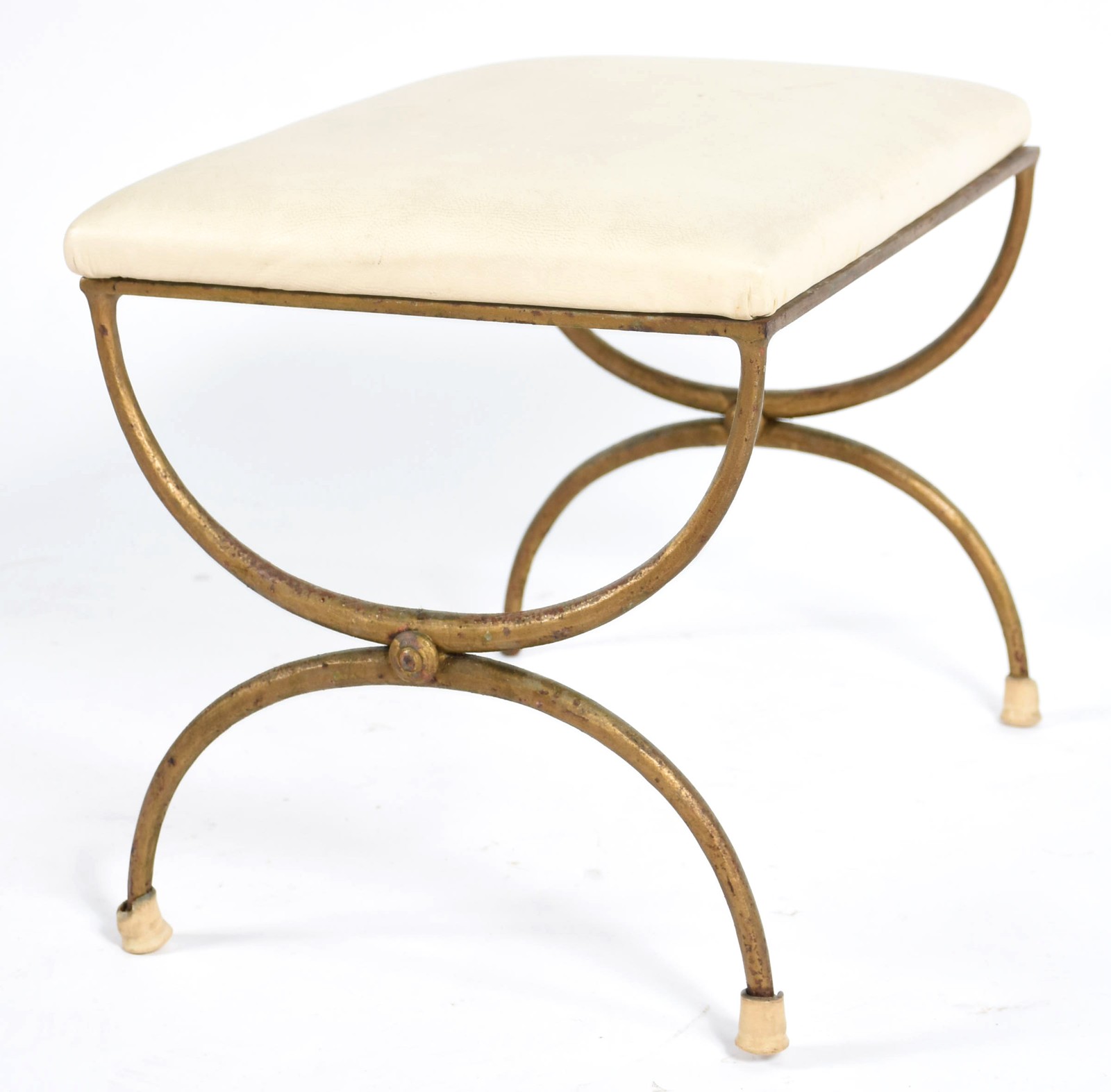 Banqueta de bronze com estofado em couro branco. - foto 4 de 4