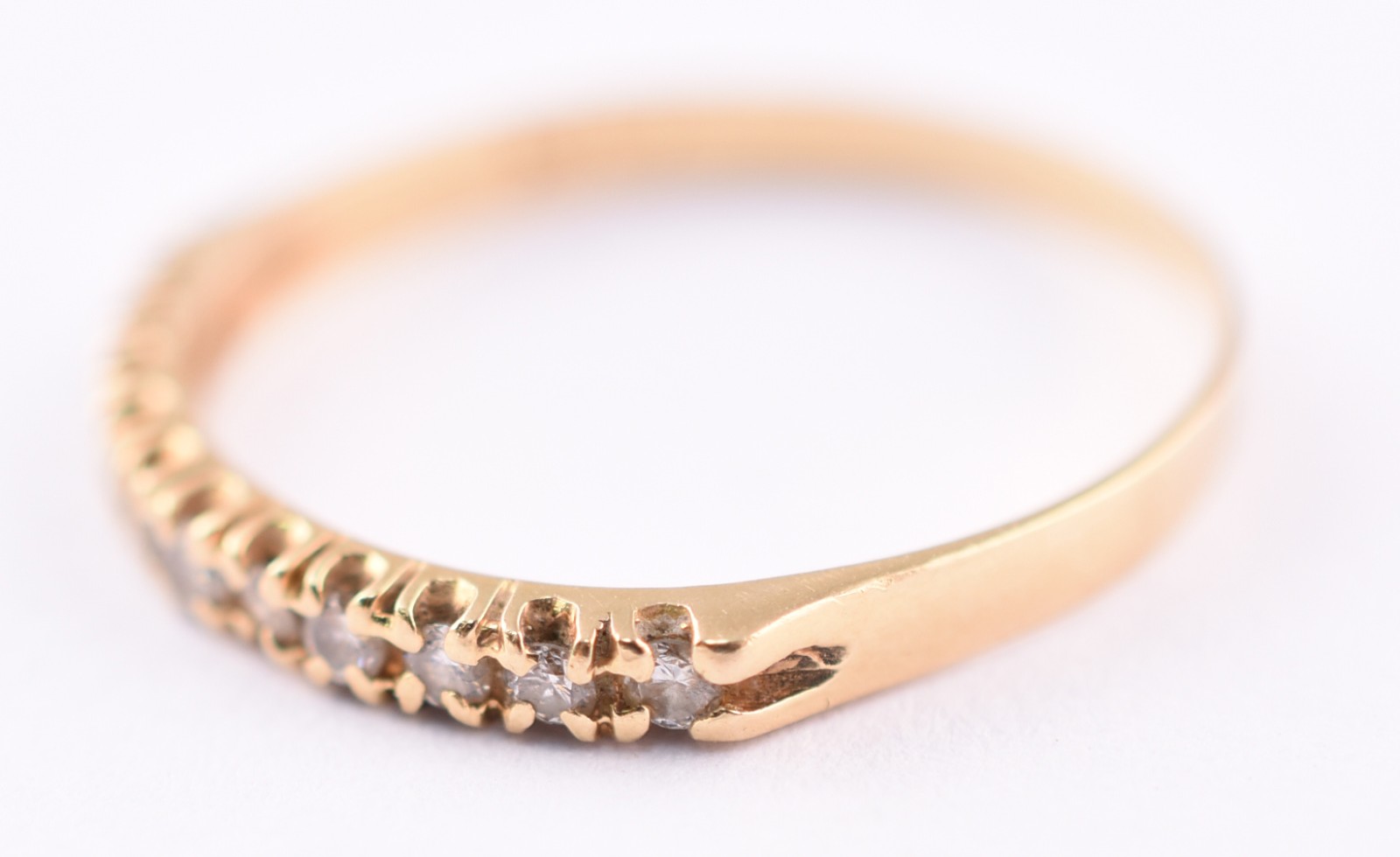 Anel de ouro 18 k contrastado 750 e 12 brilhantes, aro 18 (Por... - foto 2 de 4