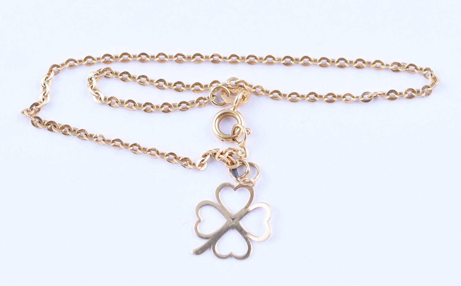 Pulseira de ouro 18 k com pingente feitio trevo (Por motivos de... - foto 2 de 4