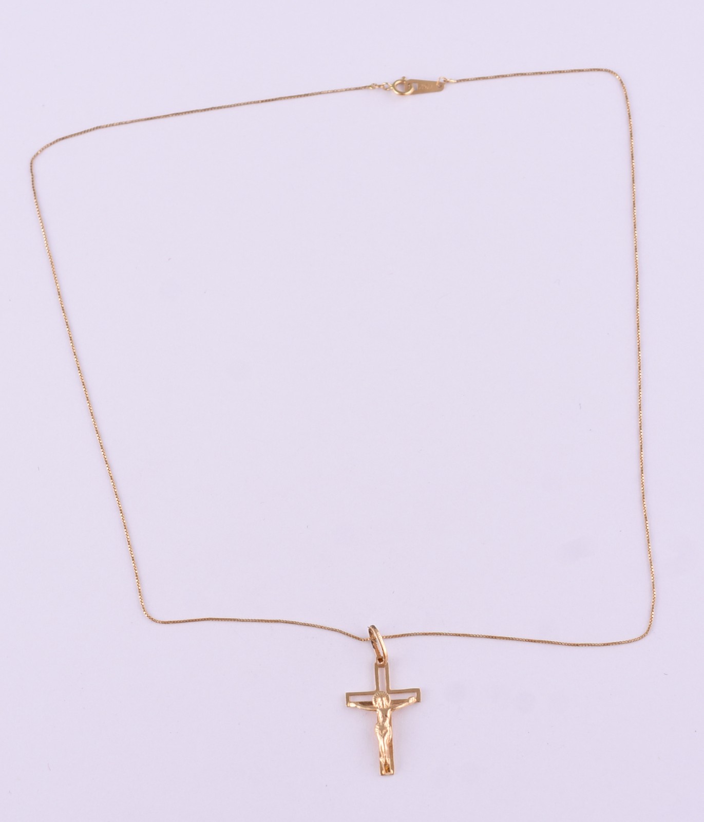 Gargantilha de ouro contraste 750 e pingente feitio crucifixo (Por... - foto 1 de 8