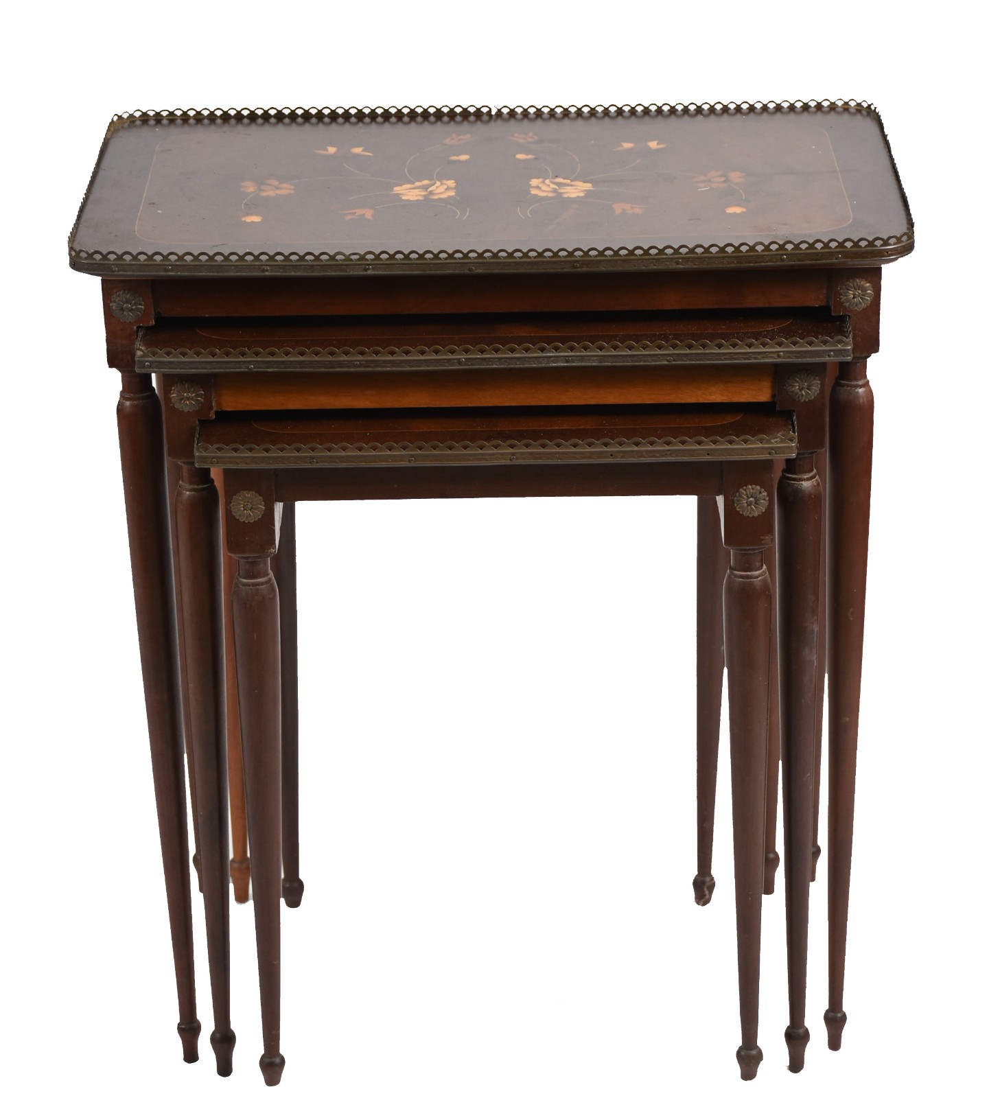 Mesa ninho de madeira nobre com tampo marchetado e grade, 3 peças. - foto 4 de 6