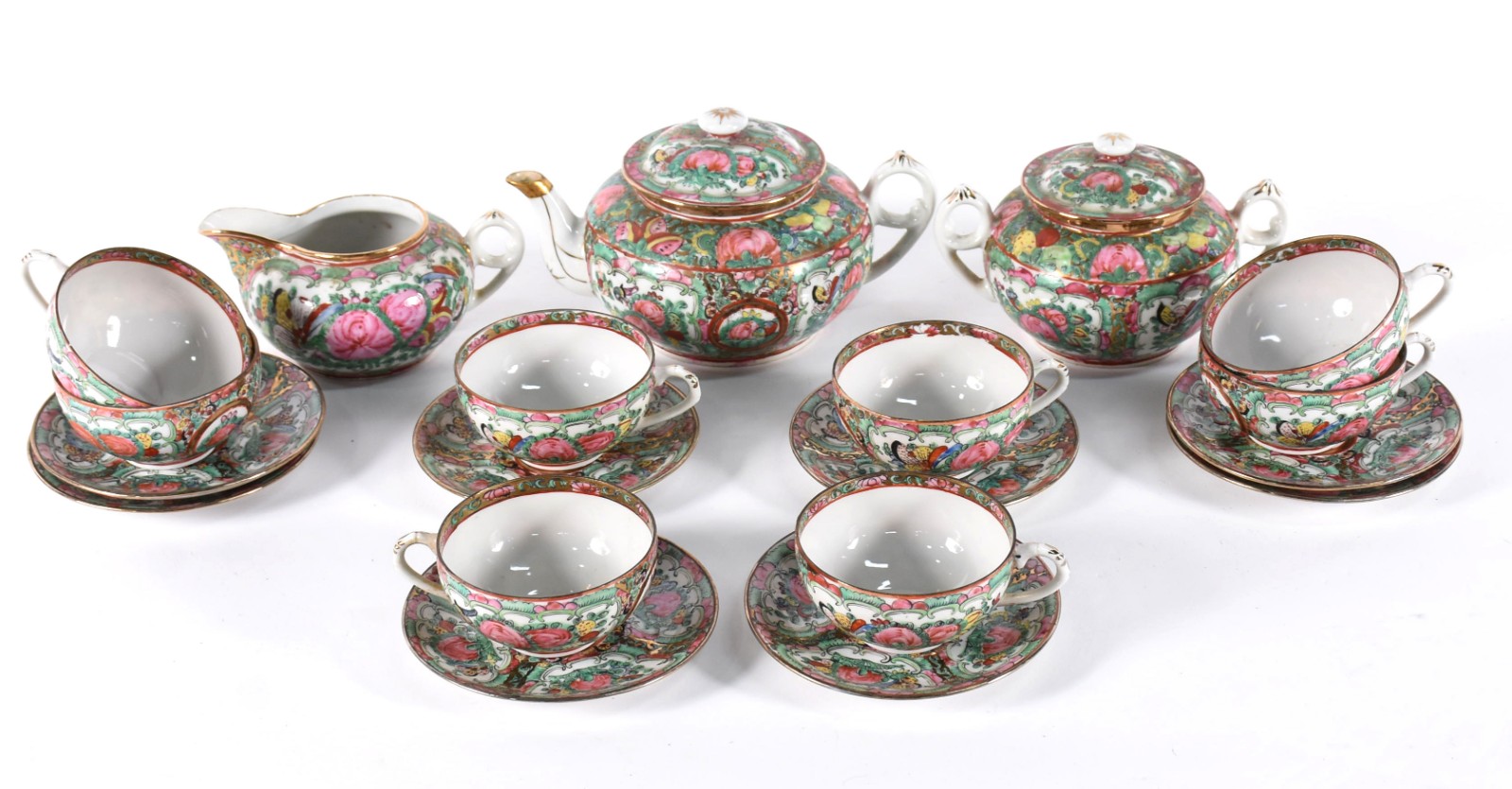 Aparelho de chá de porcelana chinesa composto de: 8 xícaras com... - foto 1 de 6