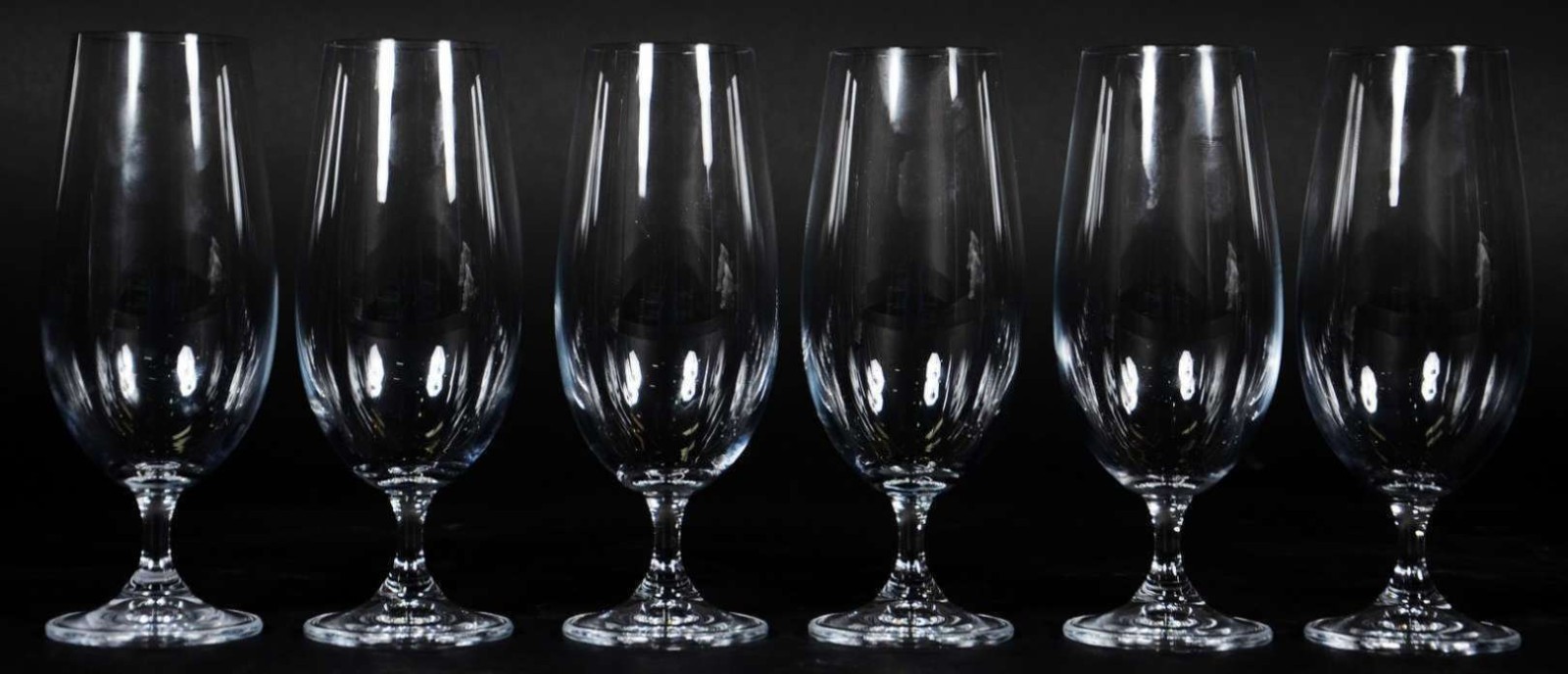 Seis taças de cristal para cerveja, 370 ml. - foto 1 de 2