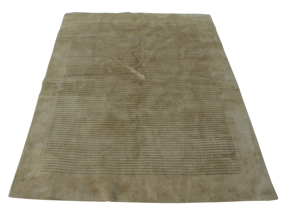 Tapete Nepal med. 2.00 x 2.50 = 5.00 m2.