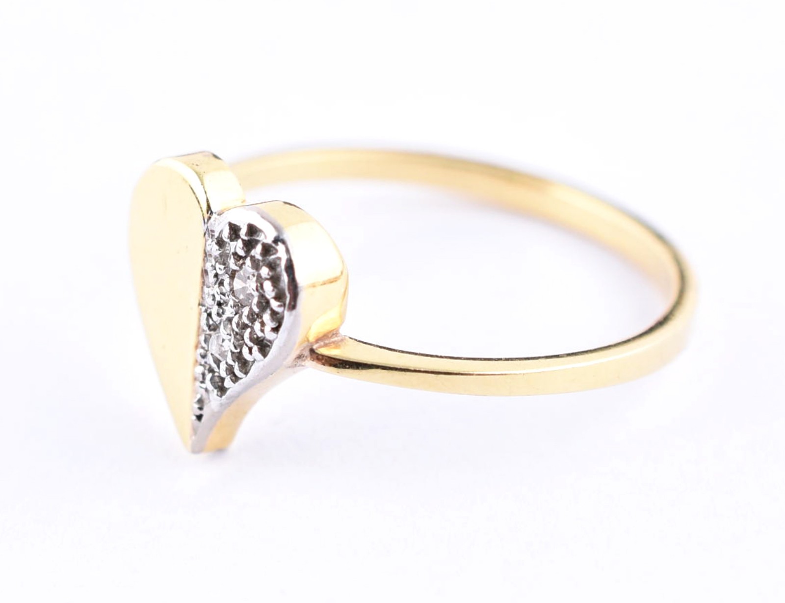 Anel de ouro 18 k , contraste 750 com brilhante, aro 17 (Por motivos... - foto 2 de 3