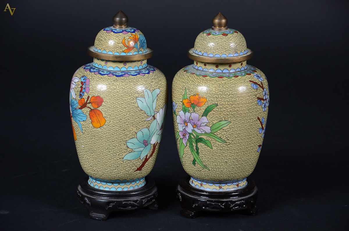 Par de potiches de cloisone amarelo decoração floral - acompanha... - foto 2 de 2
