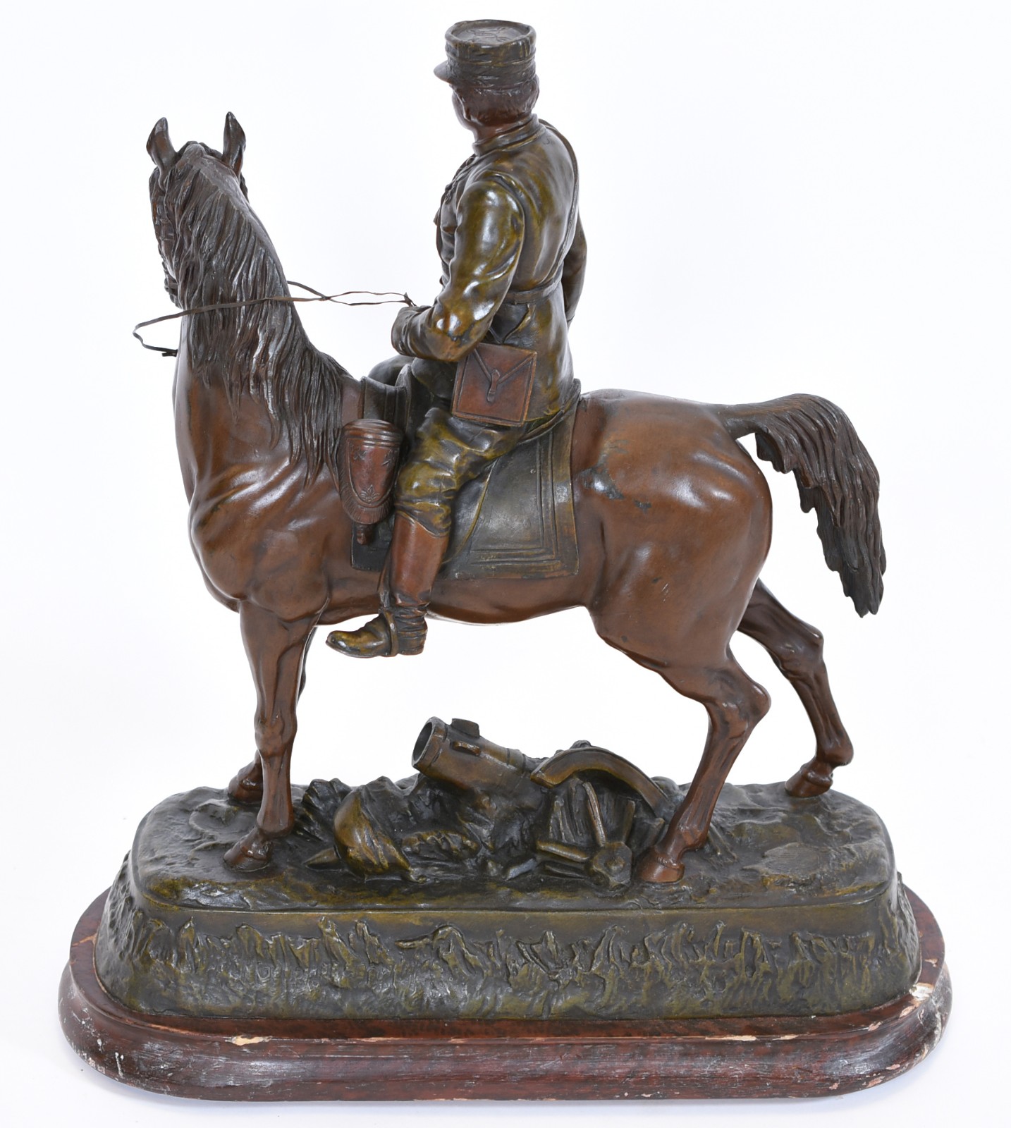 Escultura de petit bronze representando Militar a cavalo, base de... - foto 6 de 6