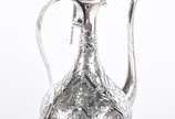 Bule de prata de lei 925 mls feitio árabe, com ... - Bule de prata de lei 925 mls feitio árabe, com bojo ornamentado em cinzel com flores (Por motivos de seguranças as peças não encontram-se na loja)