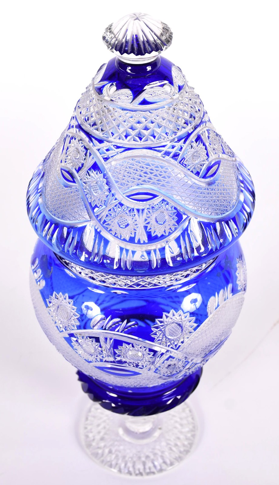Compoteira de cristal doublé azul lapidado. - foto 3 de 4