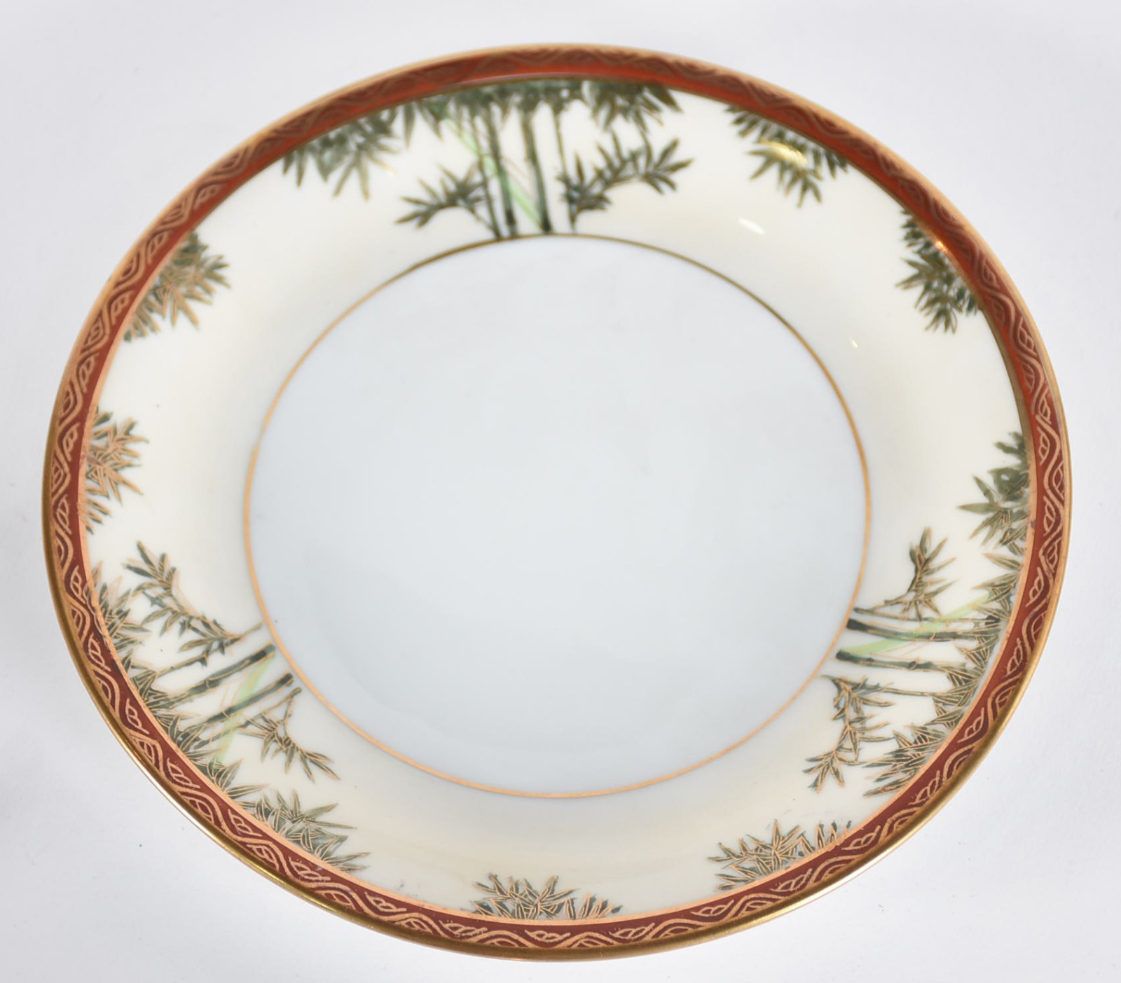 Seis taças para consome com pires de porcelana japonesa, pintadas a... - foto 4 de 4