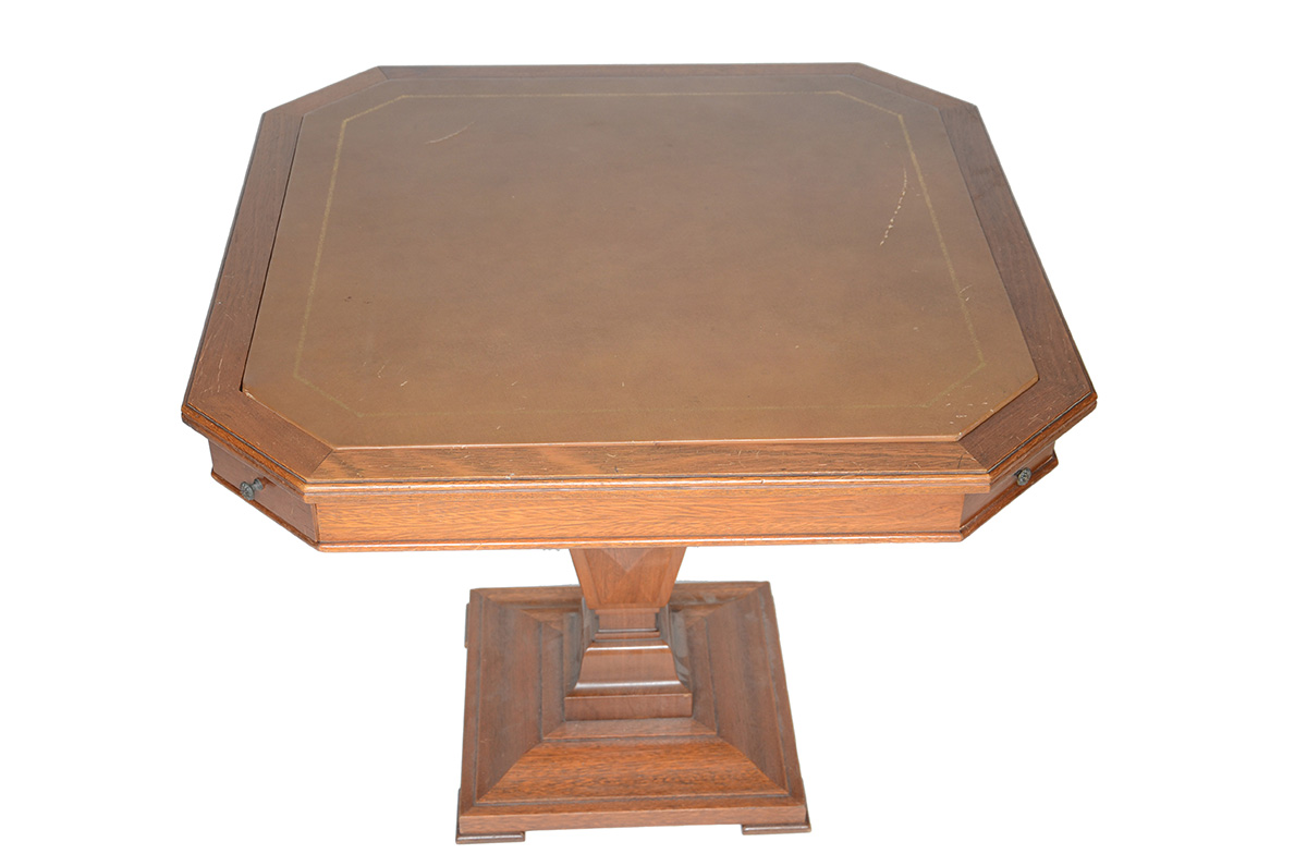 Mesa de jogo de madeira nobre , tampo reversível, com 4 cadeiras de... - foto 2 de 3