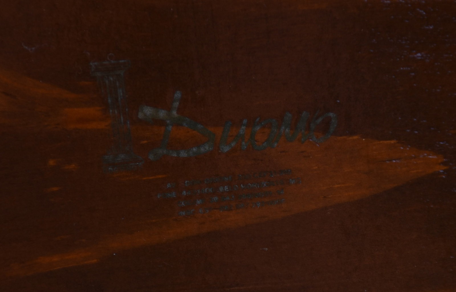 Mesa de apoio de madeira nobre articulada com 3 platôs decorados com... - foto 5 de 5