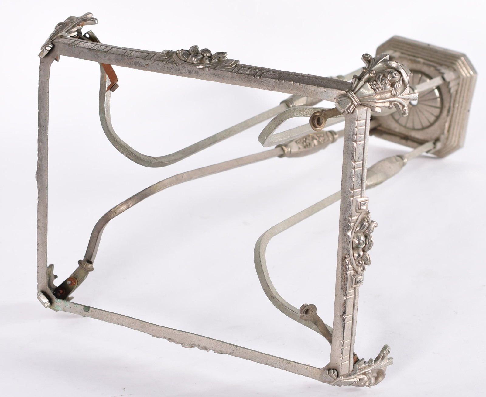 Art Deco - Armação de lustre em bronze niquelado, década de 1920. - foto 2 de 3
