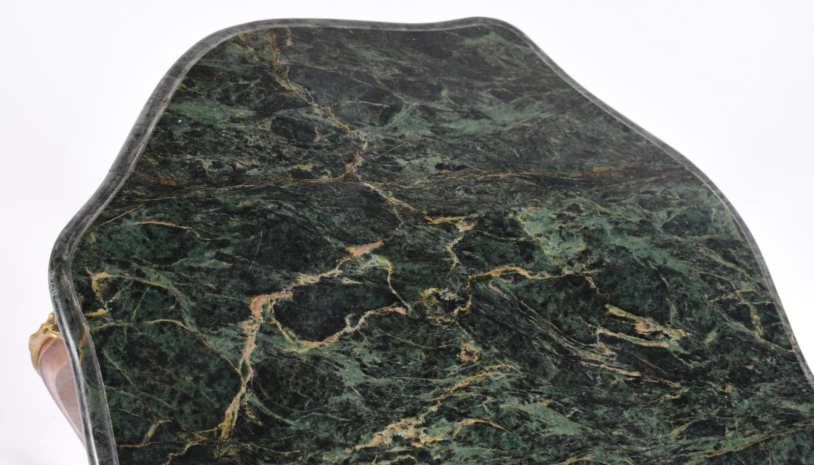 Mesa de madeira nobre estilo frances, tampo de mármore verde e... - foto 3 de 5