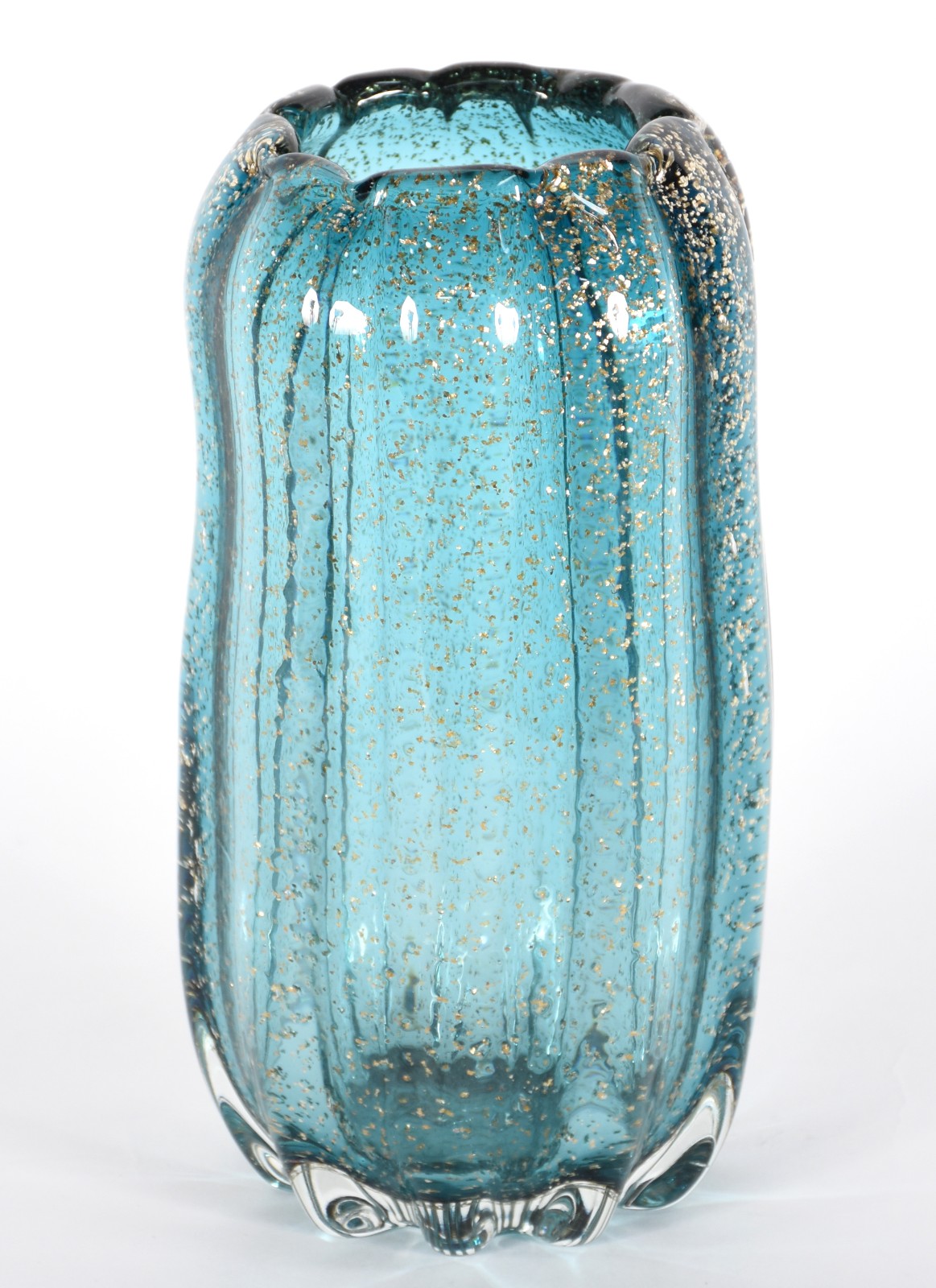 Vaso de vidro decorativo na cor azul com pó de ouro. - foto 1 de 4