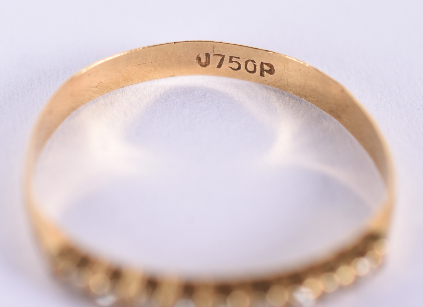 Anel de ouro 18 k, contraste 750 com 12 brilhantes, aro 16 (Por... - foto 2 de 4