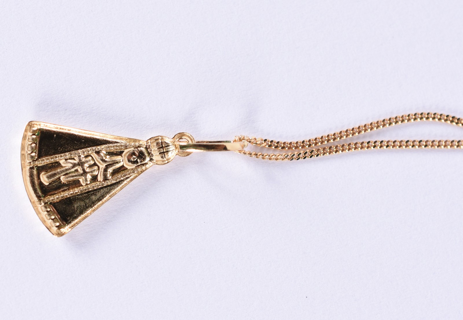Gargantilha de ouro 18 k com pingente com Nossa Senhora Aparecida... - foto 4 de 6