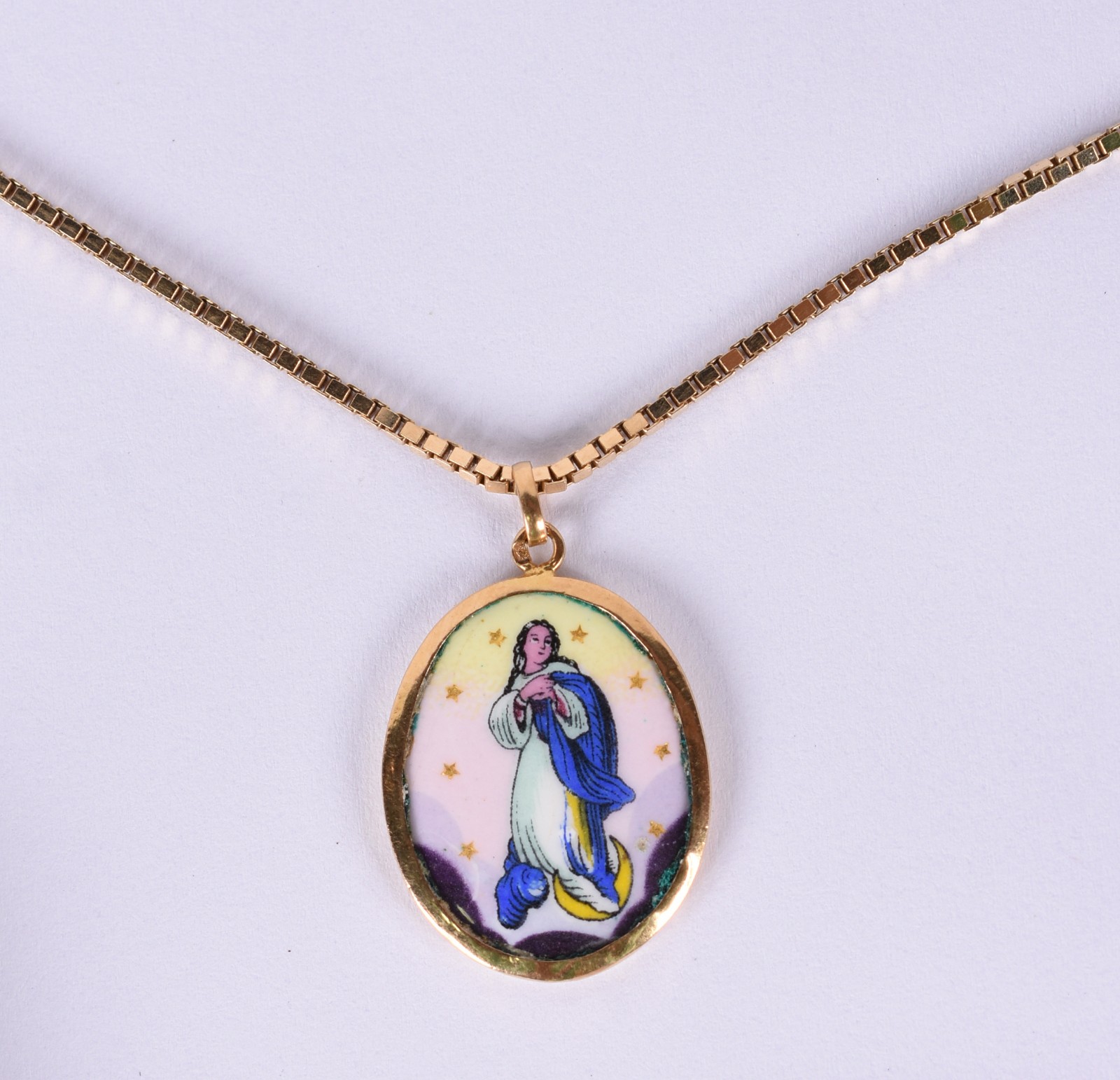 Colar de ouro 18 k contraste 750 com pingente de Nossa Senhora da... - foto 1 de 5