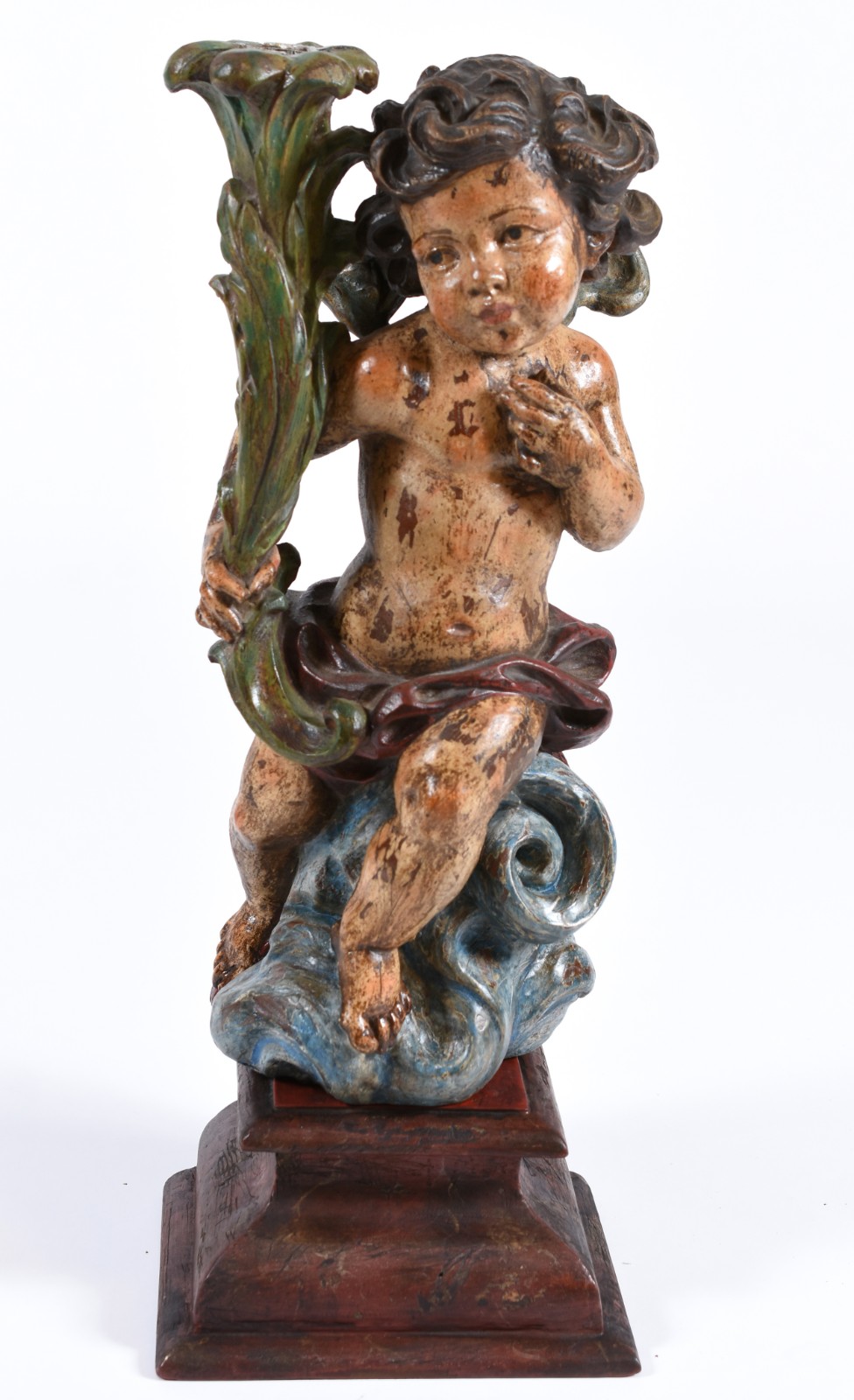 Escultura representando Anjo de madeira entalhada e policromada com... - foto 1 de 4