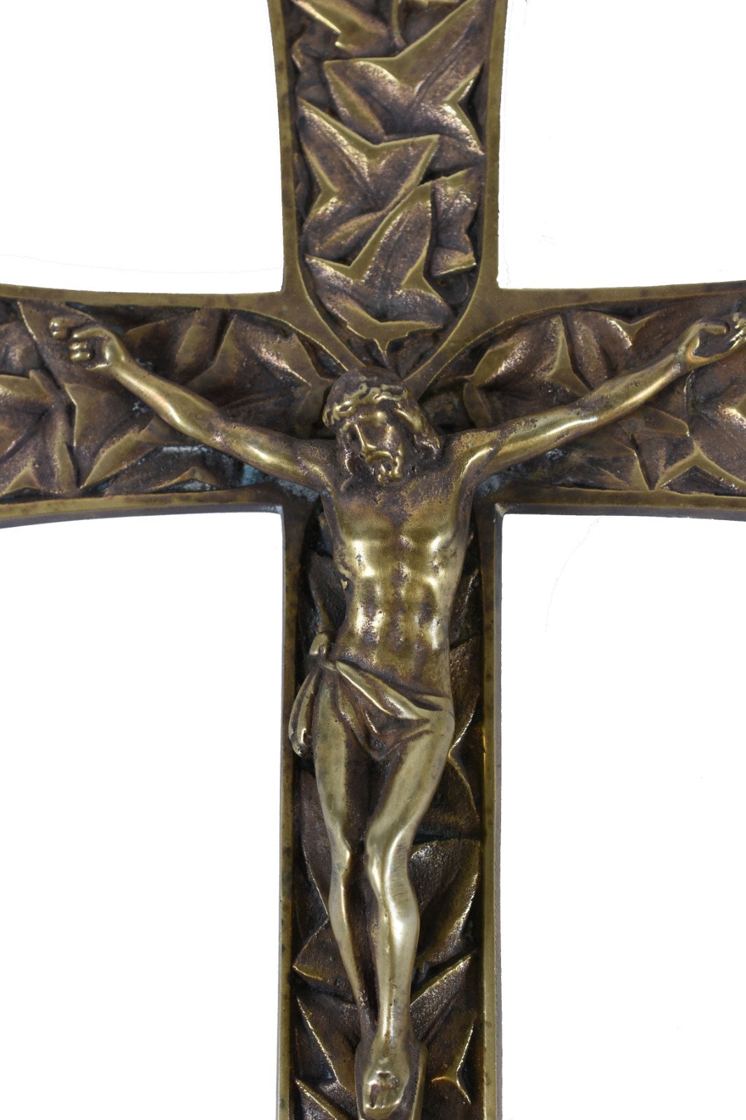 Crucifixo com figura de Cristo em bronze. - foto 1 de 4