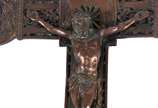 Crucifixo com figura de Cristo em bronze. - Crucifixo com figura de Cristo em bronze.