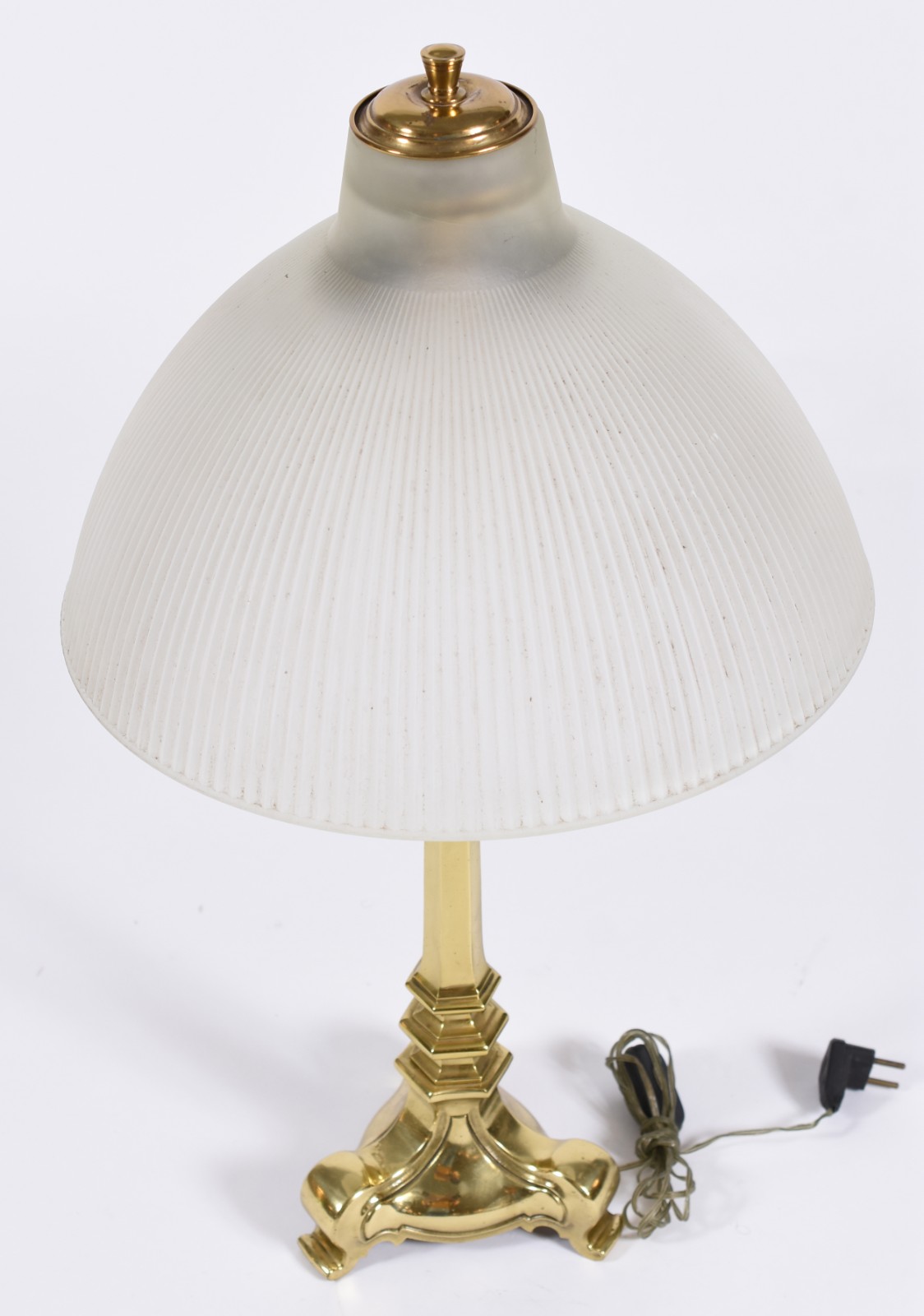 Lâmpada de bronze dourado com cúpula de vidro holandês. - foto 2 de 4