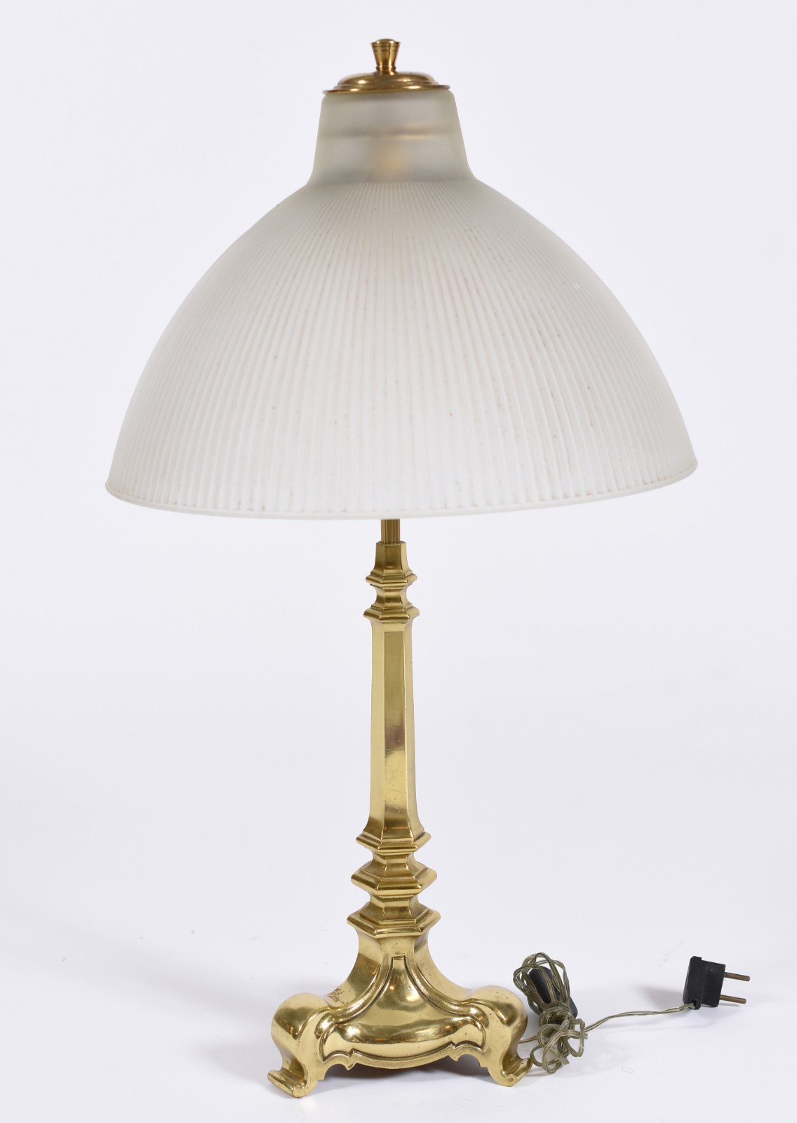 Lâmpada de bronze dourado com cúpula de vidro holandês. - foto 3 de 4
