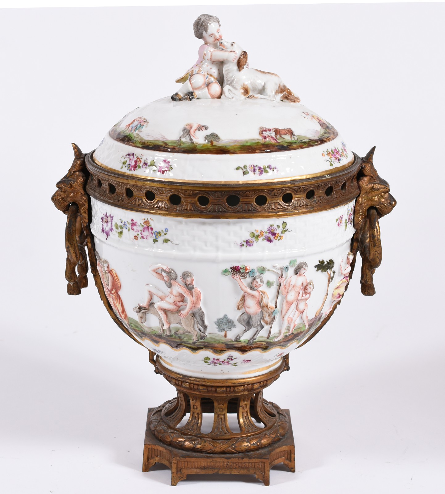 Belíssimo potiche de porcelana italiana Capo Di Monti com figuras... - foto 1 de 8