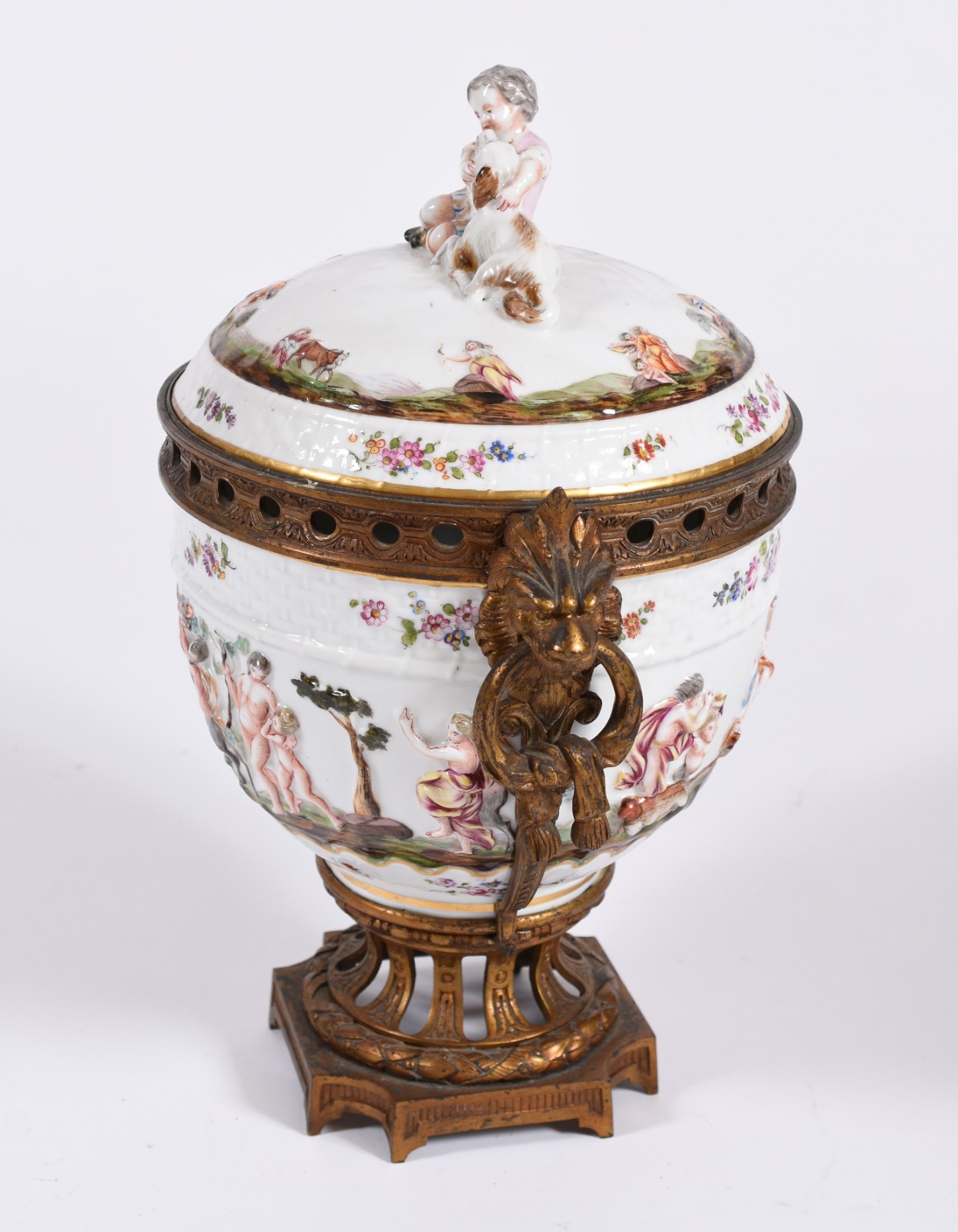 Belíssimo potiche de porcelana italiana Capo Di Monti com figuras... - foto 3 de 8