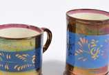 Duas canecas de faiança "Cup Luster" , século X... - Duas canecas de faiança "Cup Luster" , século XIX (com batidas).